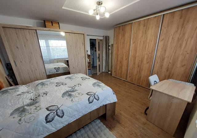 Na predaj 3iz. byt 1x balkón 1x loggia v obci Chtelnica - 2