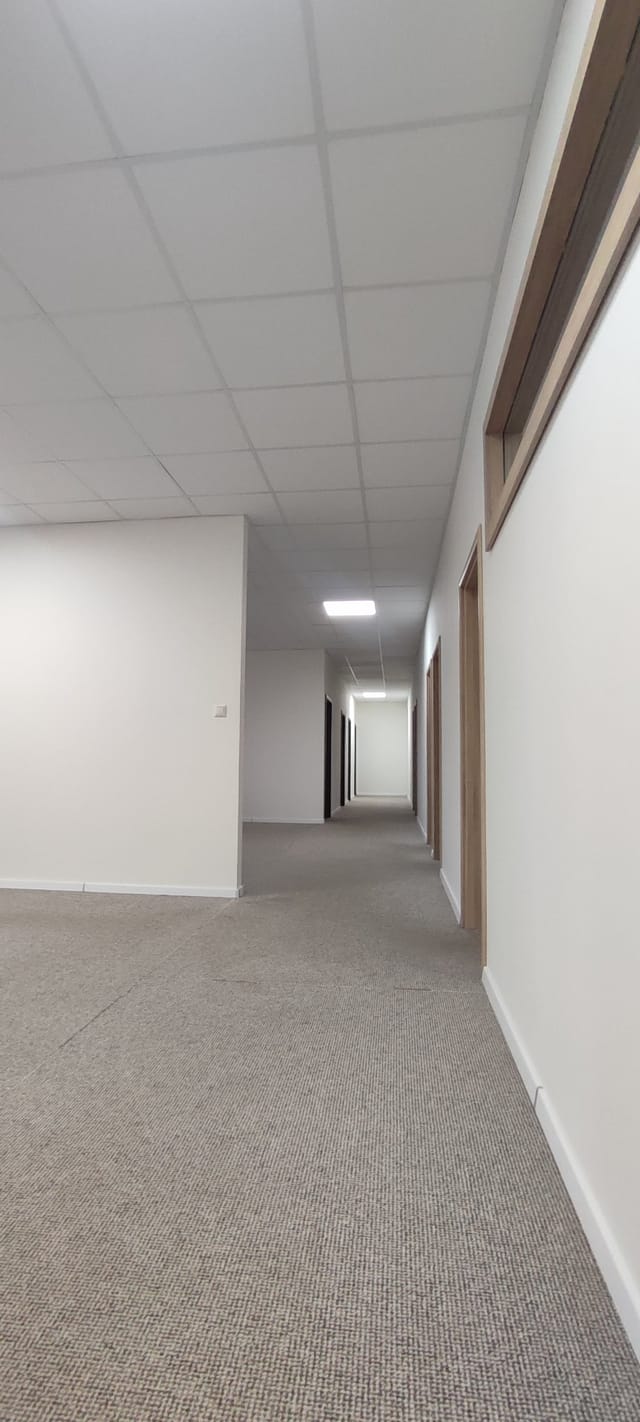 Moderné kancelárske priestory s vlastným parkovaním. - 3
