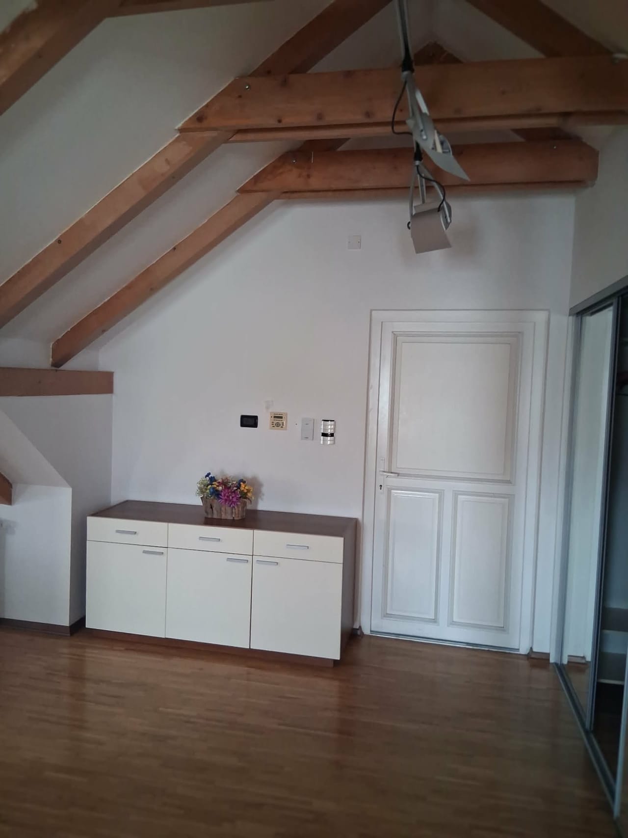 Na prenájom: Luxusný 2-izbový podkrovný byt centre Košíc - 20