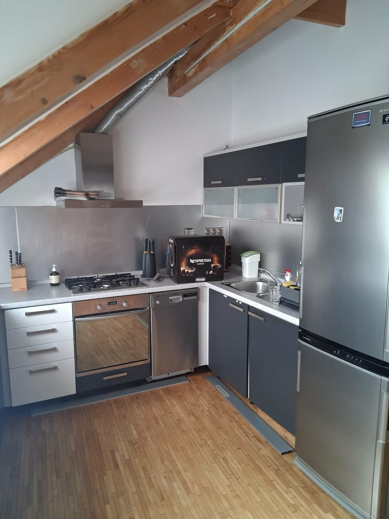 Na prenájom: Luxusný 2-izbový podkrovný byt centre Košíc - 1