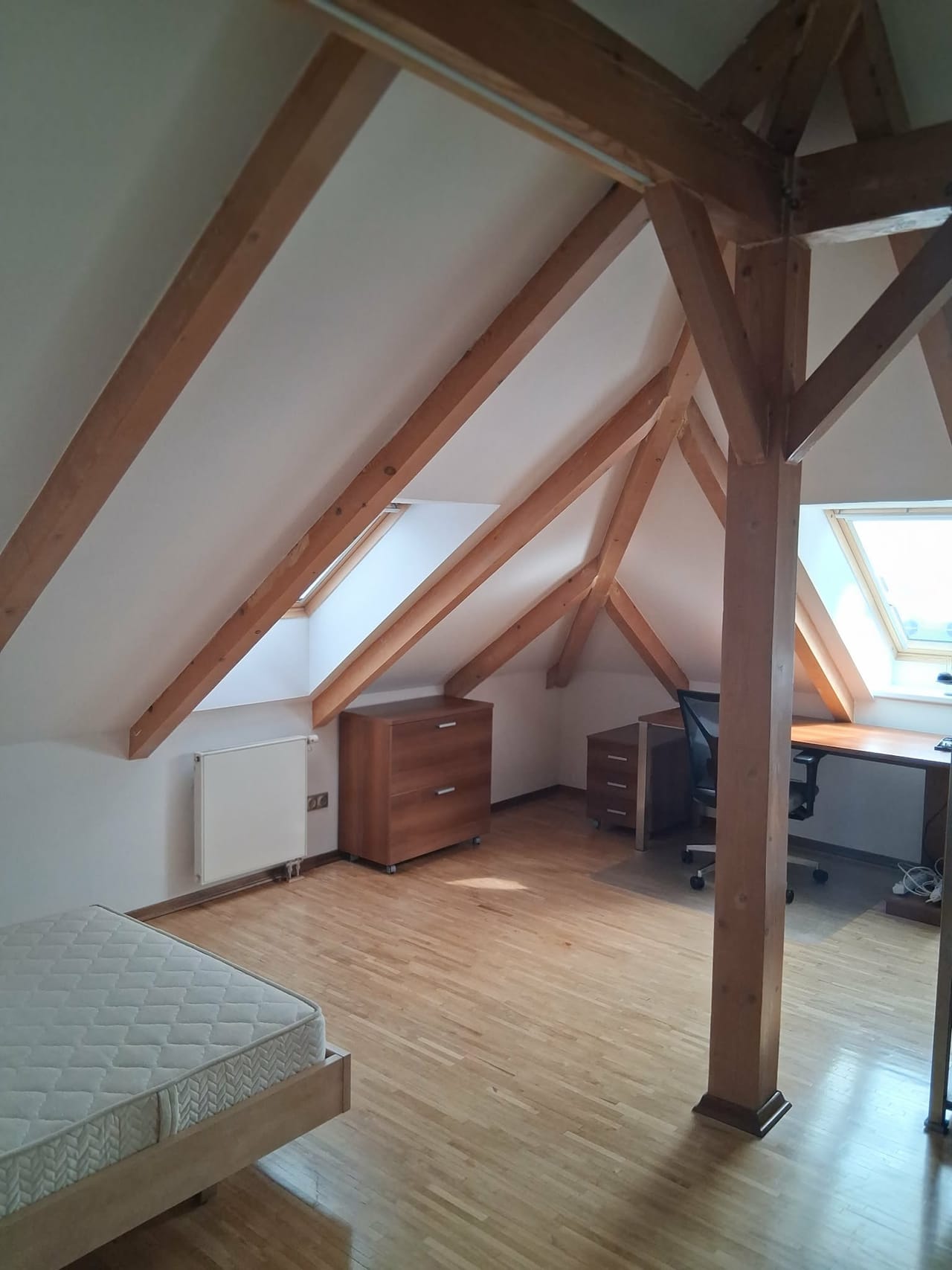 Na prenájom: Luxusný 2-izbový podkrovný byt centre Košíc - 12