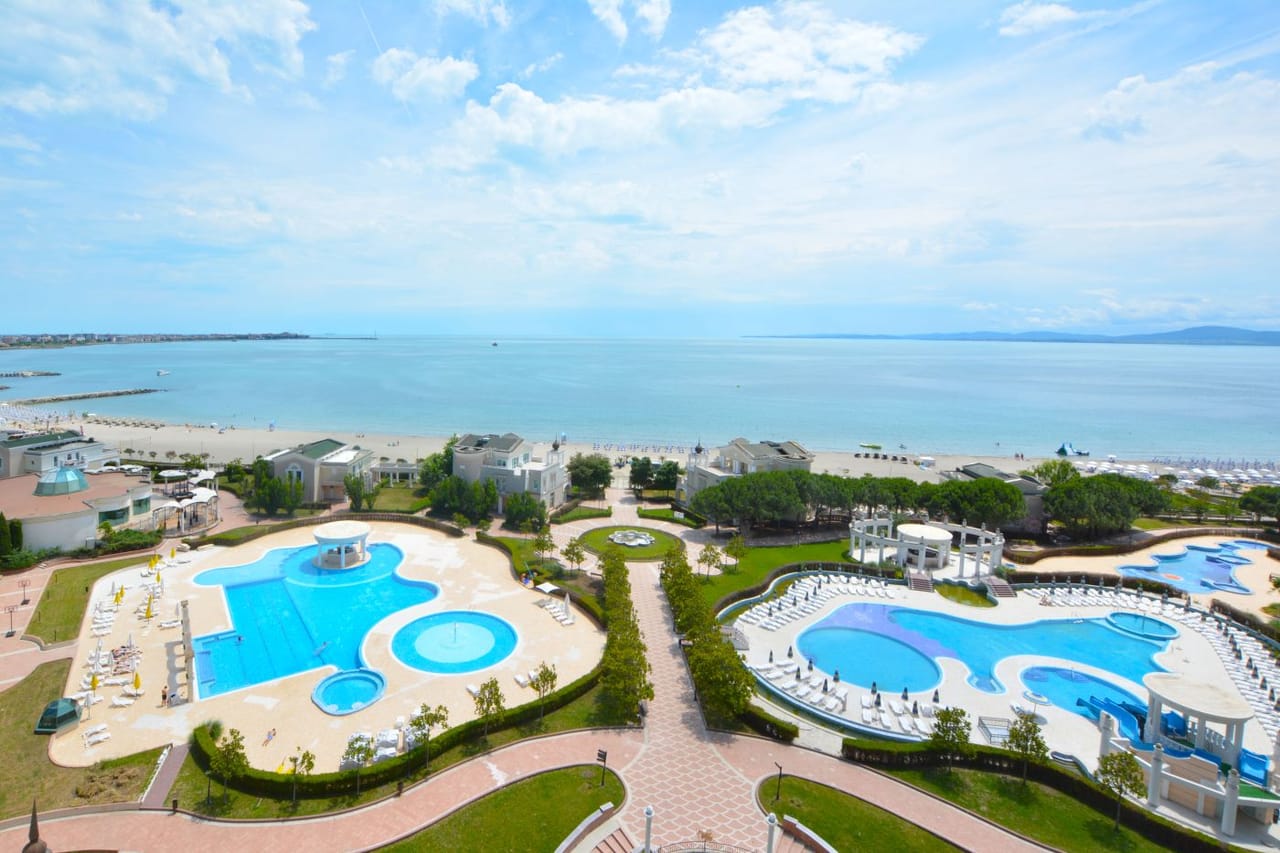 3-izbový apartmán 137 m², Sunset Resort Pomorie, Bulharsko - 20