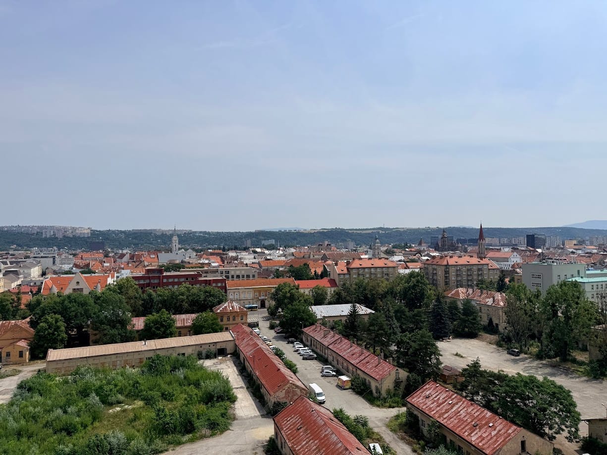 3 izbový byt Košice - Staré mesto, Magurská ul., čiast. rek. - 1